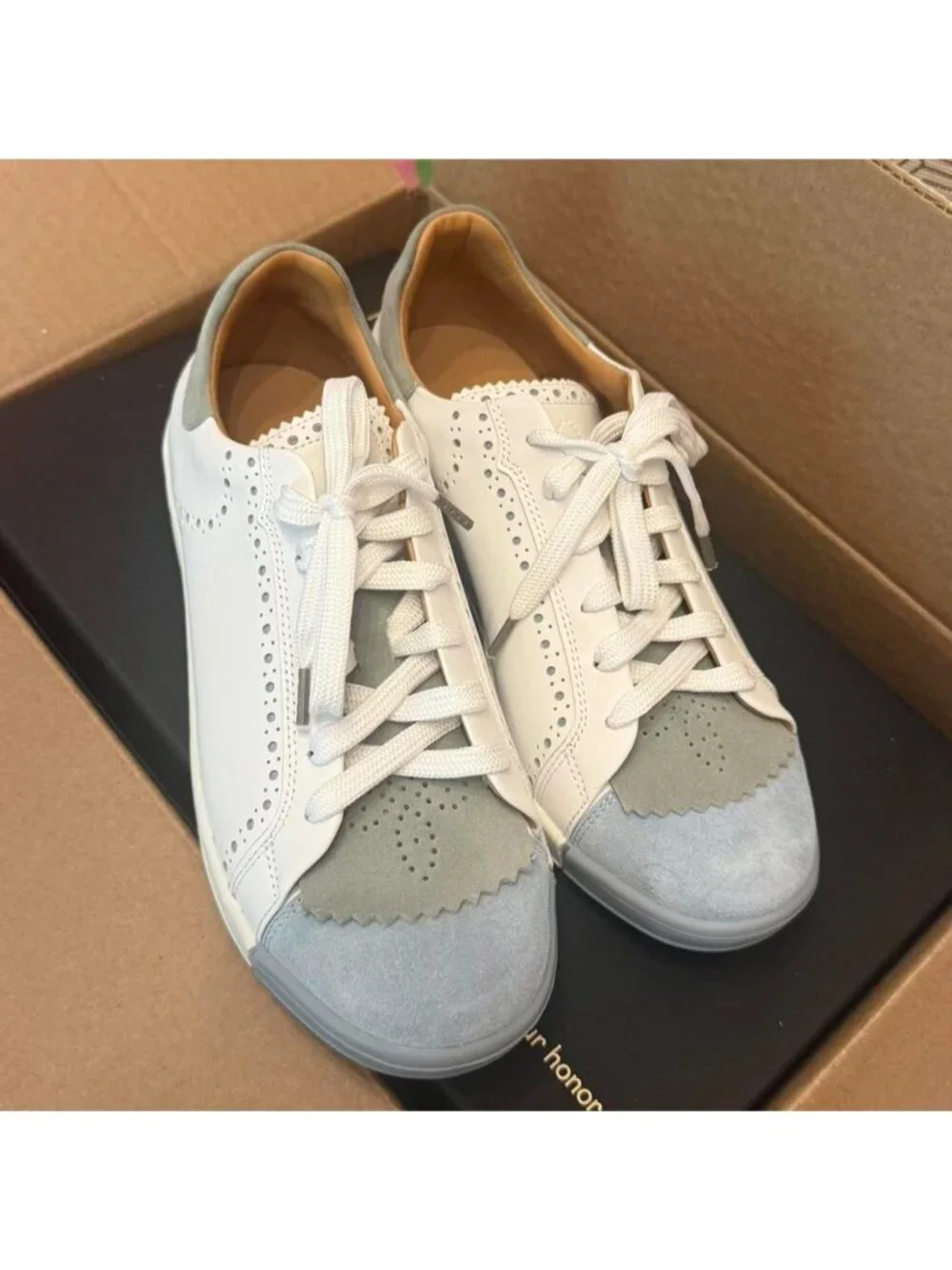 The Office of US the Elliot sweet mint white sneakers sz 8 39 office of angela